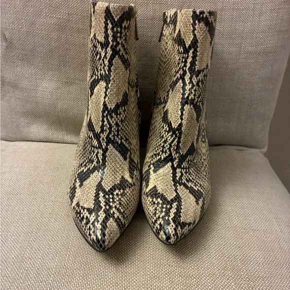 Sam Edelman Snake-Print Pointed Ankle Boots - Beige & Black - Picture 1 of 10